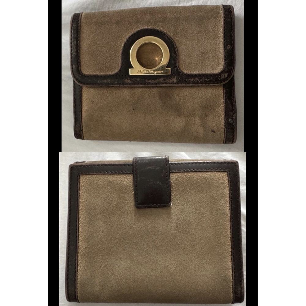 Salvatore Ferragamo Gancini Wallet Brown Suede Leather Vintage Italy